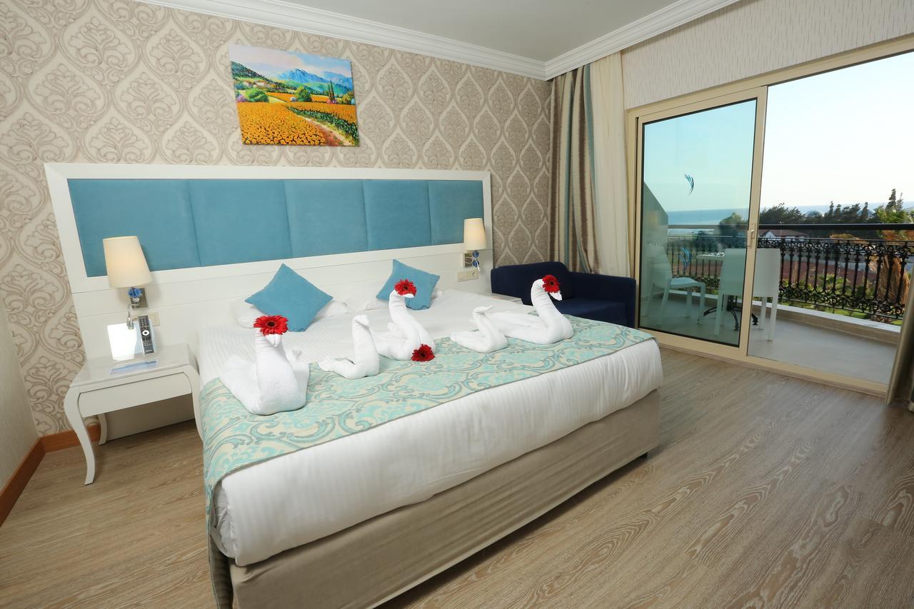Asteria Bloom Side (Adults Only) Hotel Кизилагас Екстериор снимка